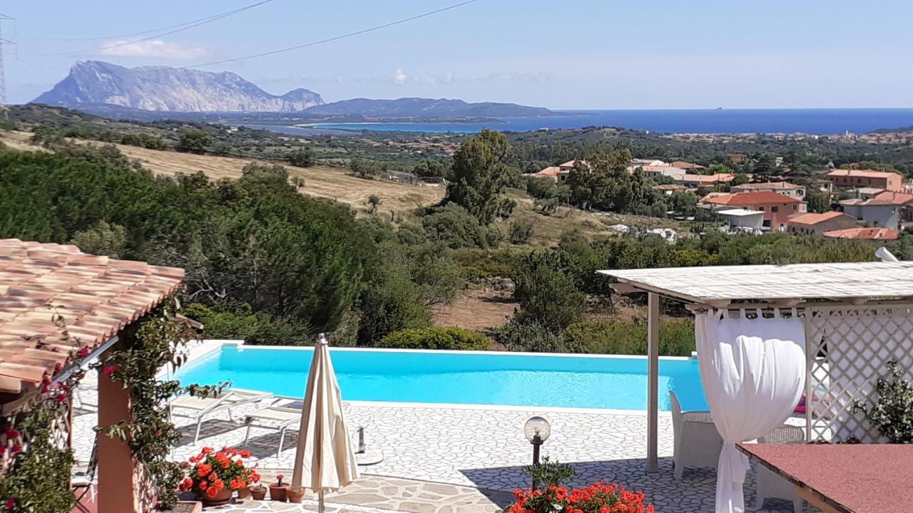 Li Muntigeddi Hotel San Teodoro  Exterior photo