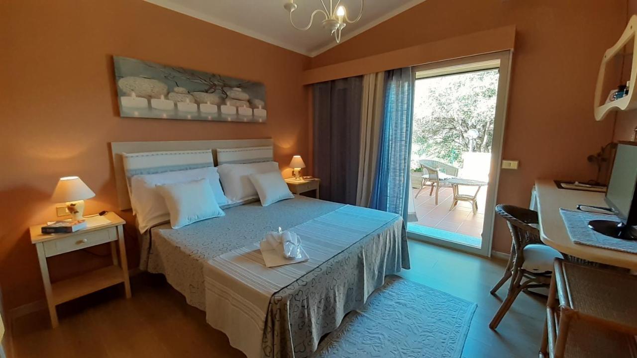 Li Muntigeddi Hotel San Teodoro  Exterior photo